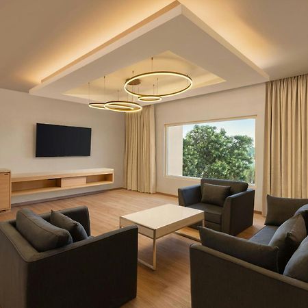 Courtyard By Marriott Tiruchirappalli Eksteriør billede
